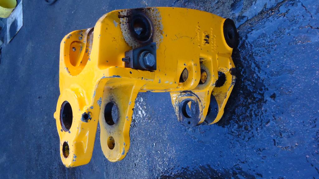 каретка jcb. Case 580 задняя каретка. ограничитель стрелы jcb 3cx. каретка jcb. задняя каретка jcb 4cx.