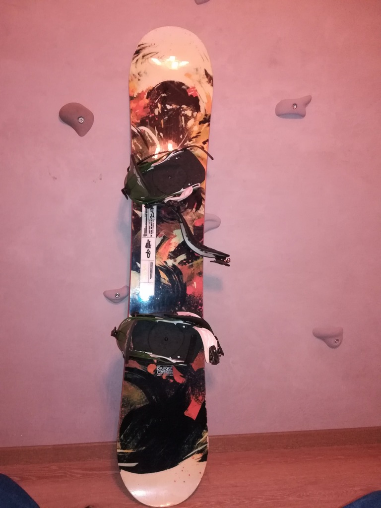 Deska snowboardowa Endeavor Live 156cm + rome360