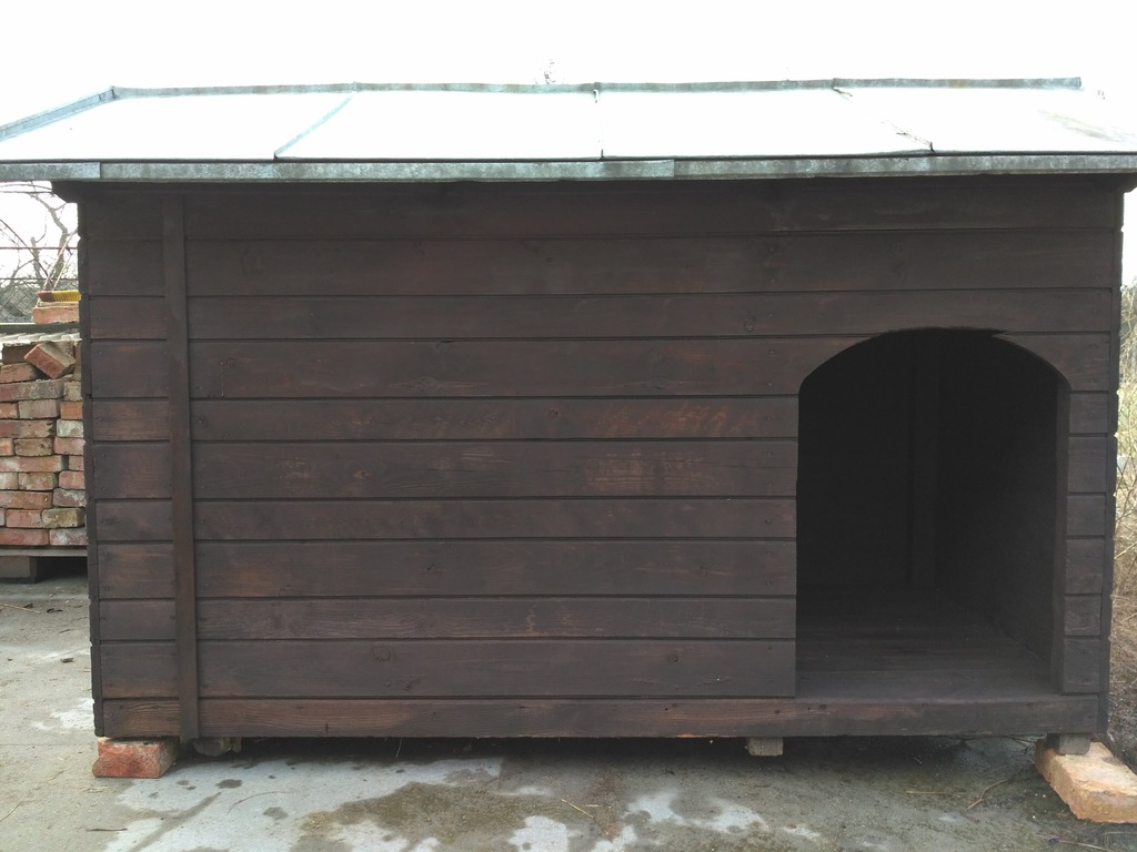 Buda dla dużego psa 195x100x130cm