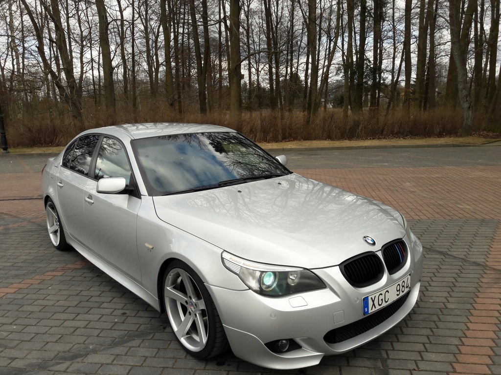 BMW e60 525i 218hp 2xmpakiet, Książka ZAMIANA 7432507357
