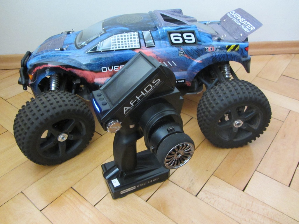 Samochód RC Nitro Reely Overheater 1:8 Zamiana