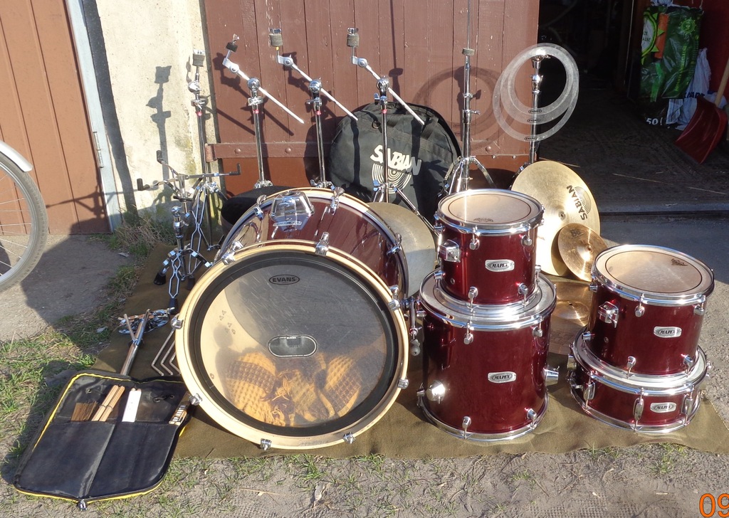 Zestaw perkusyjny Mapex Q + Talerze + akcesoria