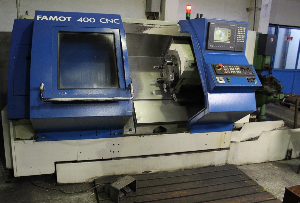 TOKARKA CNC FAMOT 400