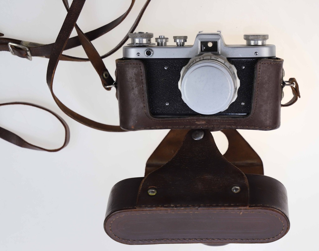 Analogowy aparat fotograficzny ZARIA FED ZSRR