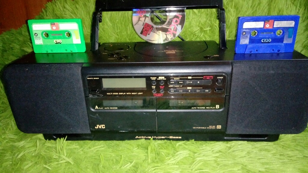 JVC RC-B1 boombox 2x15W CD KASETY