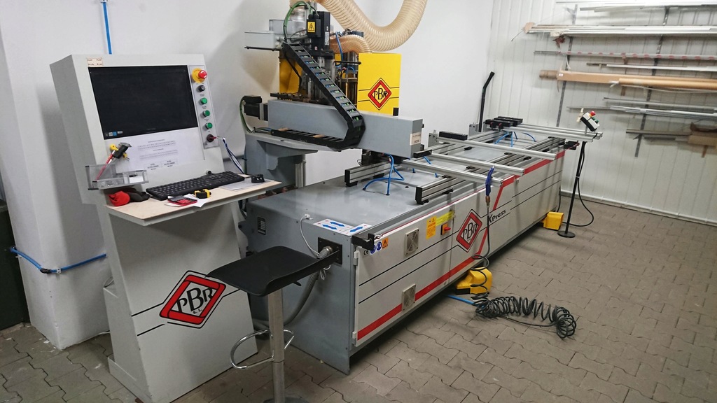 Centrum obróbcze wiertarskie cnc do mebli frez