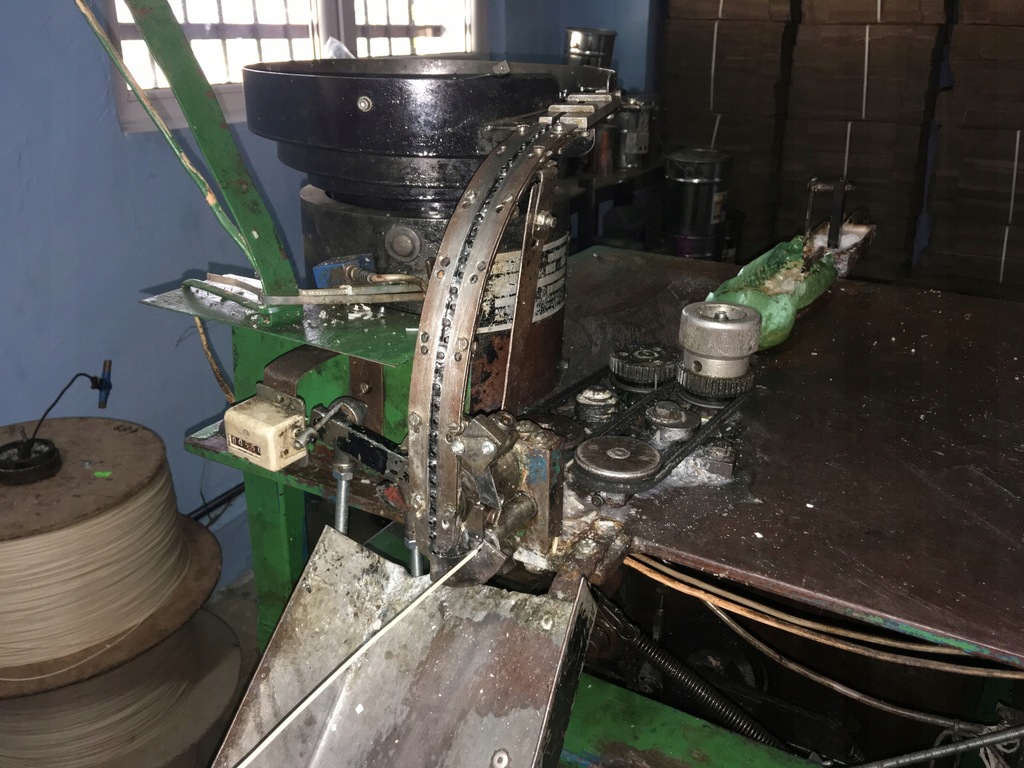 Urządzenie Służące Do Produkcji Tkanin To Maszyna Automat do produkcji knotów do zniczy - 7503499081 - oficjalne