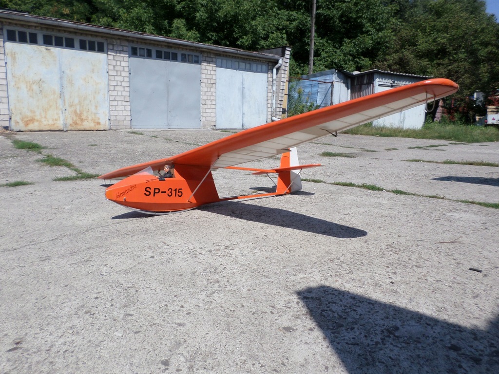 Szybowiec IS-A Salamandra 3.2 m rozpiętości