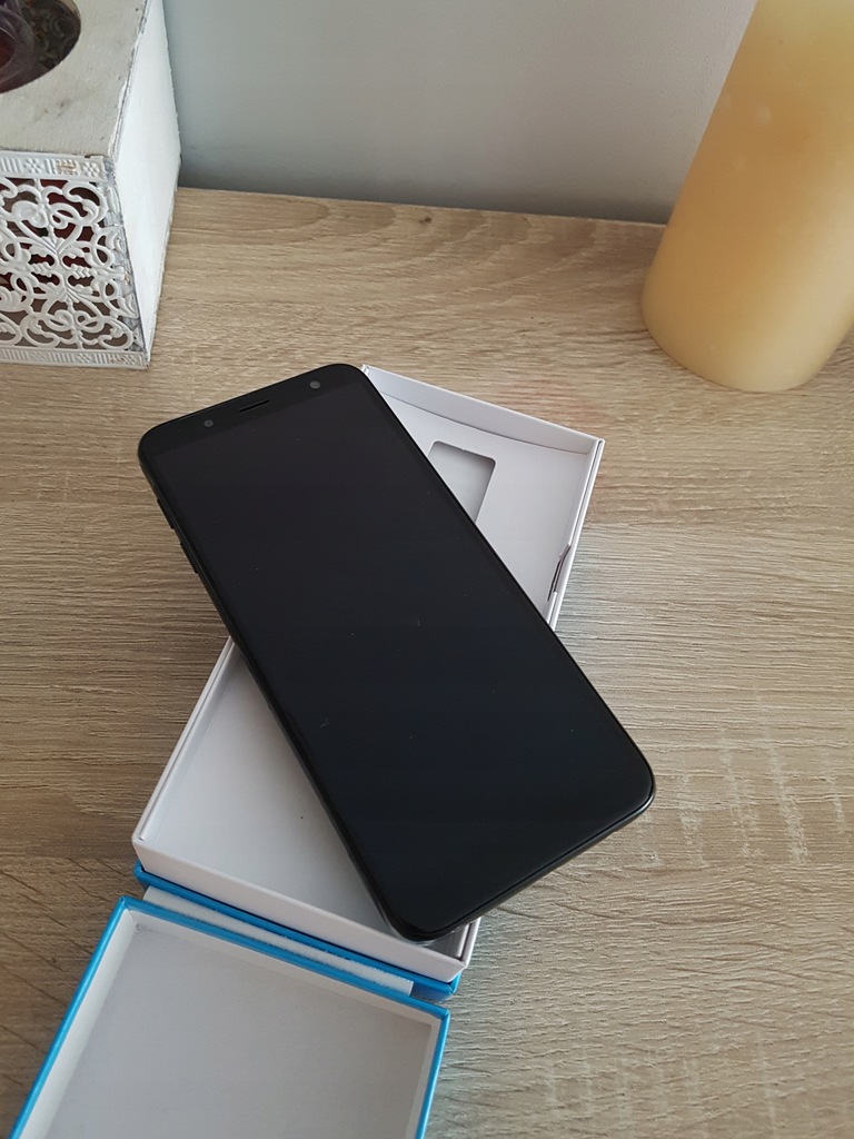 samsung galaxy j6  cena