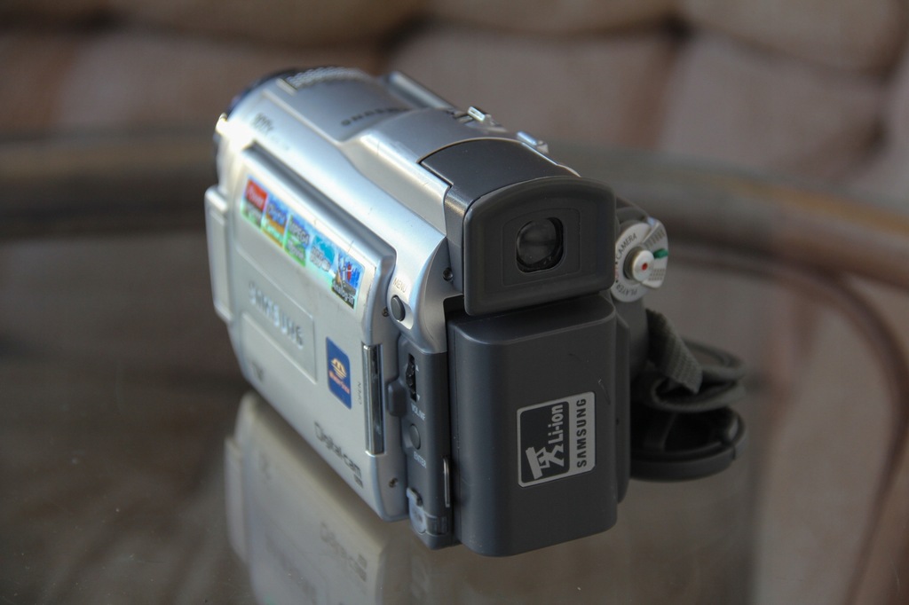 Kamera mini DV Samsung VP-D26i PAL 3.5" LCD - 7629186153 - oficjalne ...