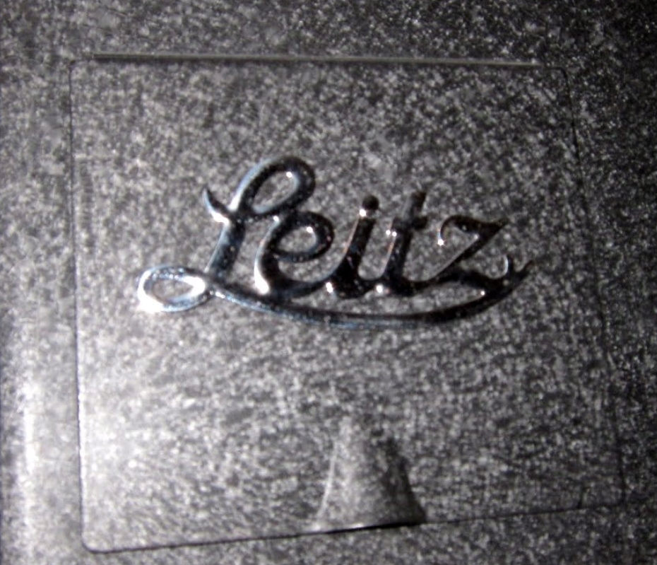 Rzutnik do przezroczy firmy LEITZ (Leica) 1p. XXw
