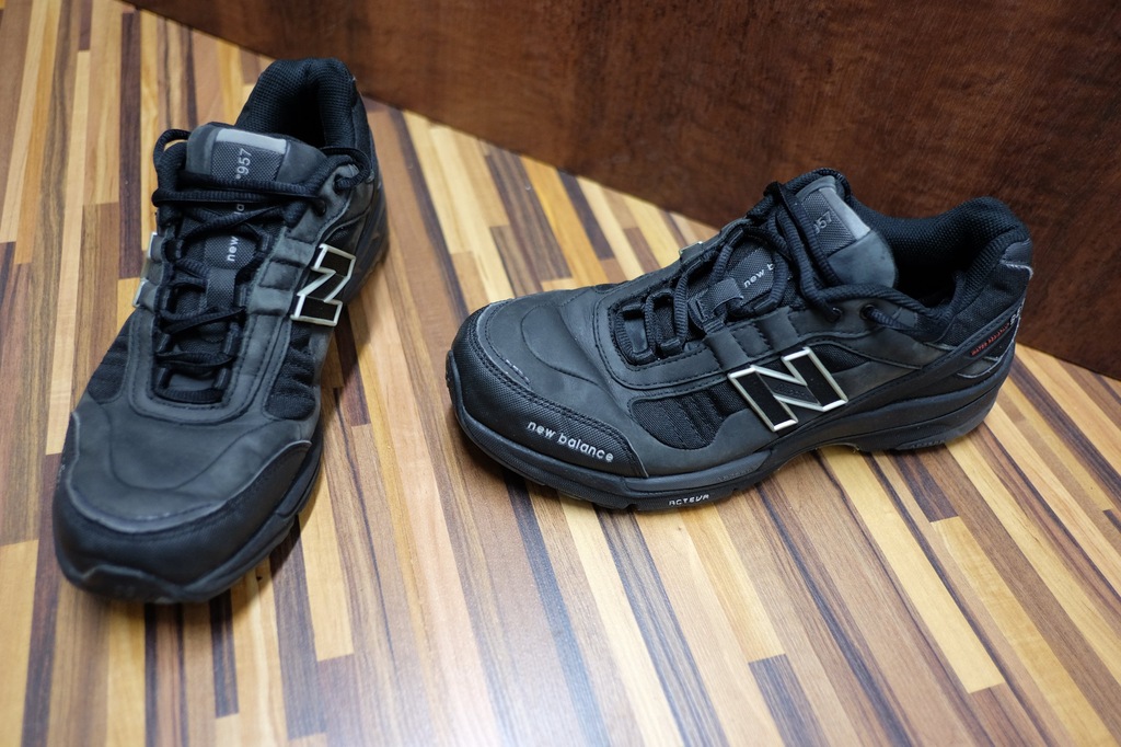 New balance store 957 shoes