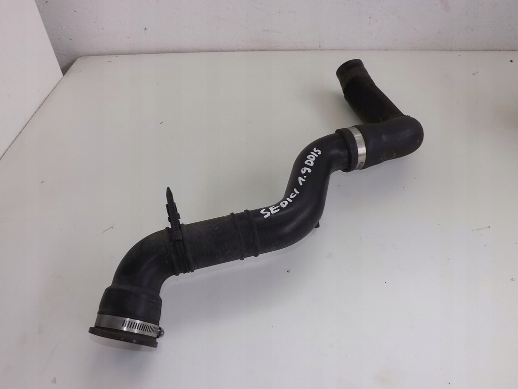 SEDICI SX4 1.9 RURA WĄŻ INTERCOOLERA 13660-79J50
