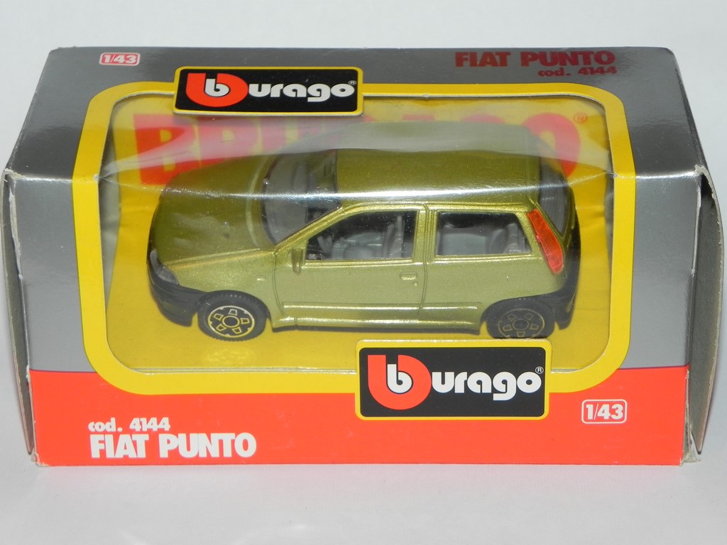 BBURAGO 1:43 - FIAT PUNTO I
