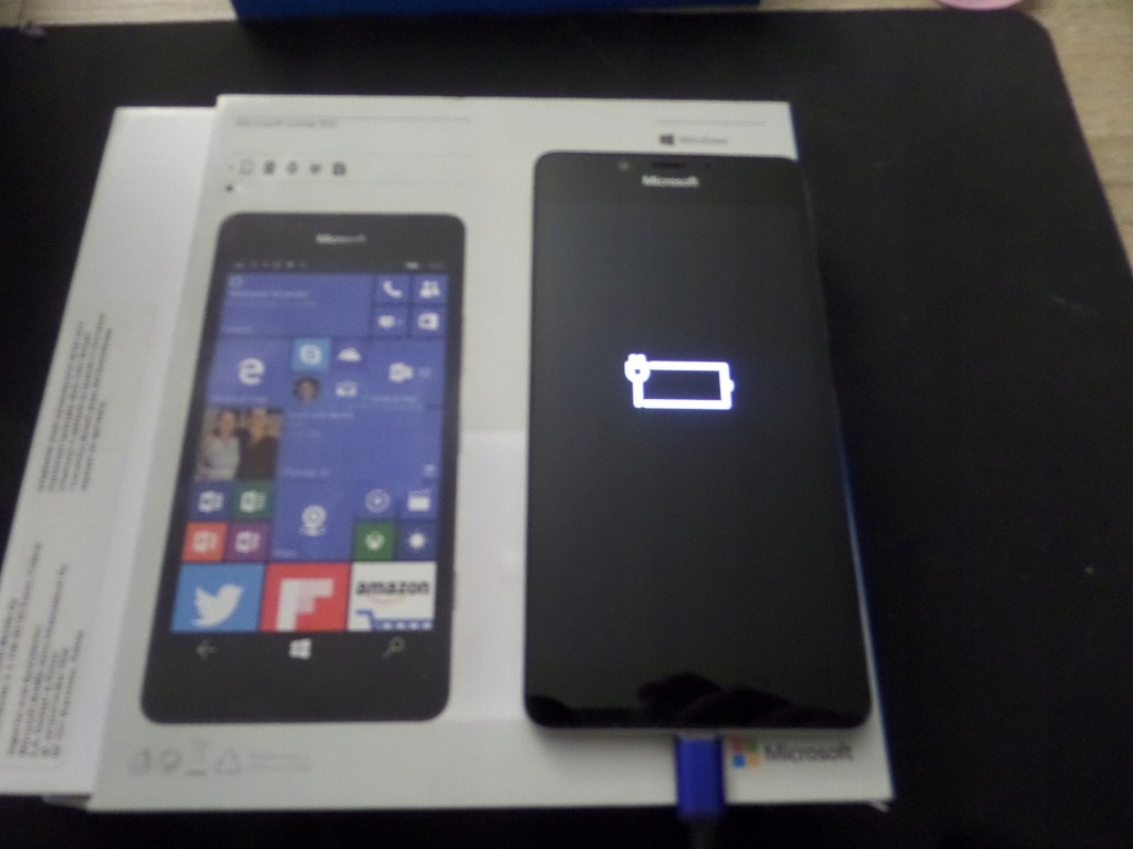 Microsoft Lumia 950+Display Docd HD-500