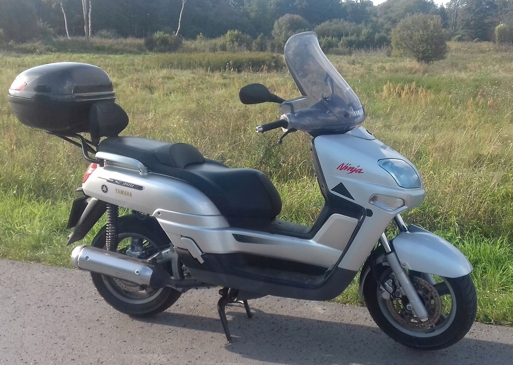 Yamaha XC 300 Versity MBK tanio SKUTER 2005