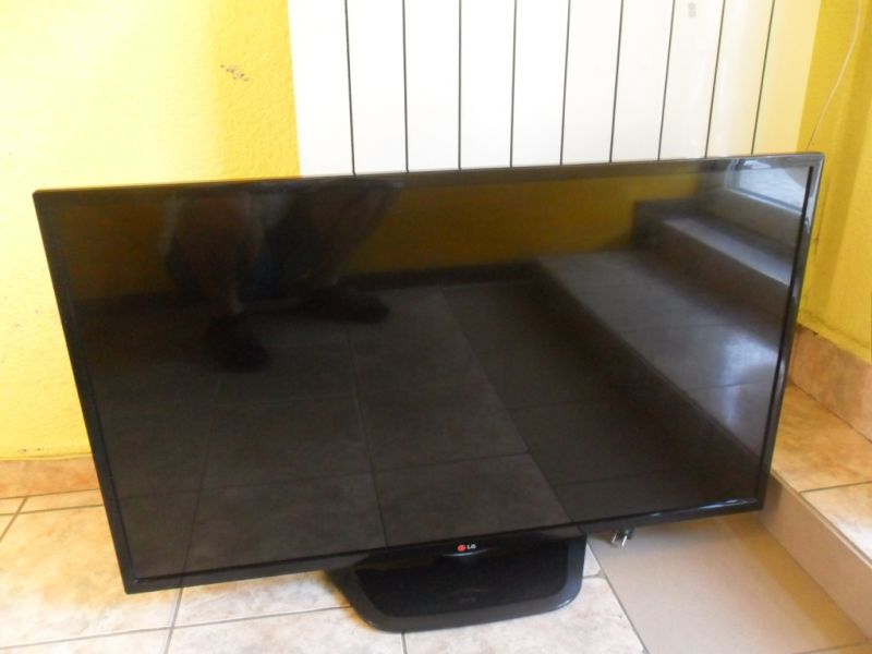 TELEWIZOR LG 42LN5400 42 CALE OKAZJA