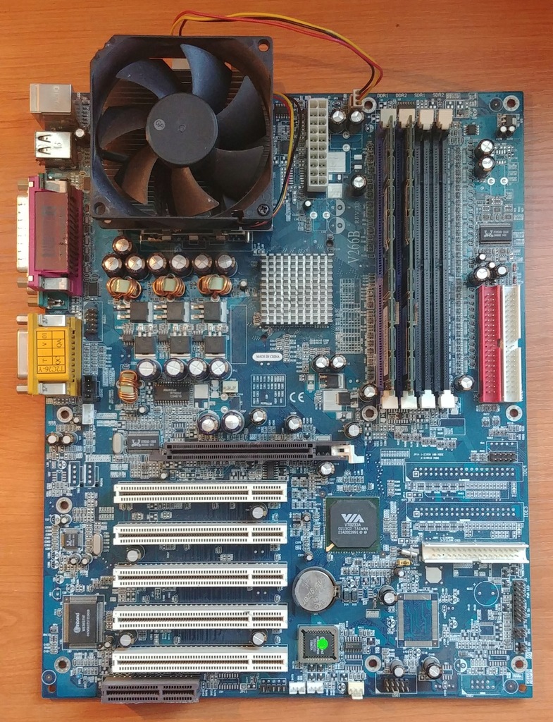 Jetway V266B Socket 462-Grafika Nvidia fx5200