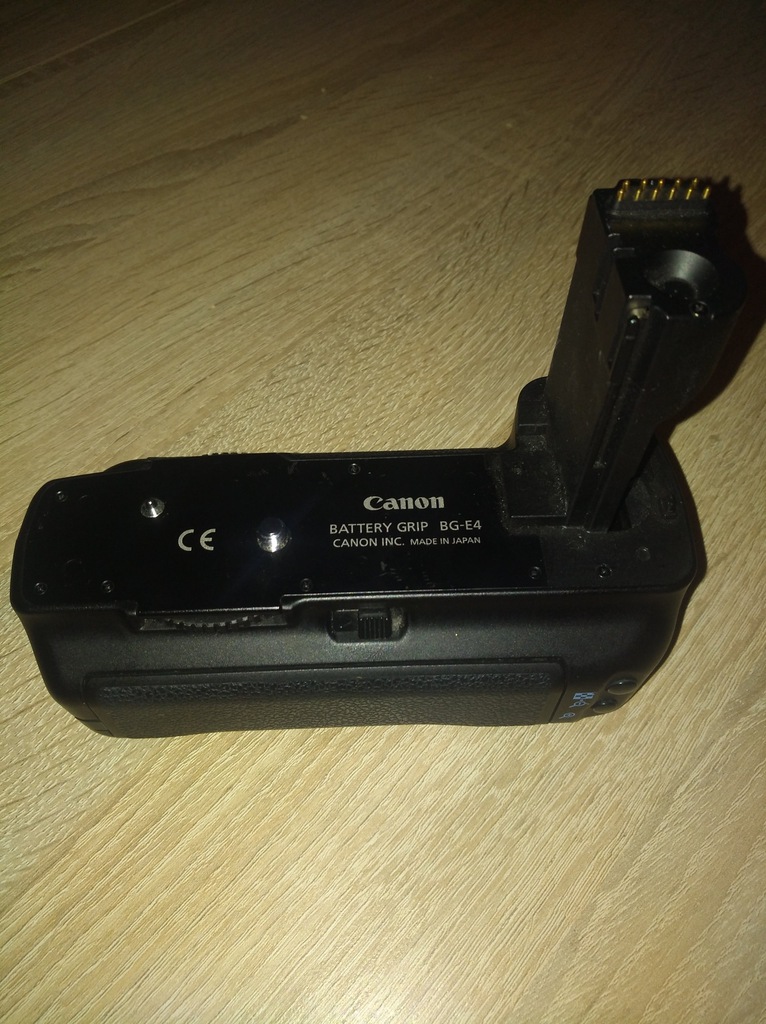 Canon Battery Grip BG-E4 BCM !!!