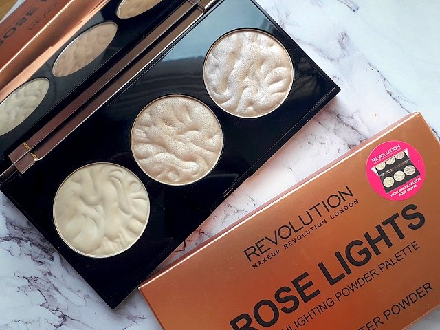 Makeup Revolution MUR Rose Lights rozświetlacze