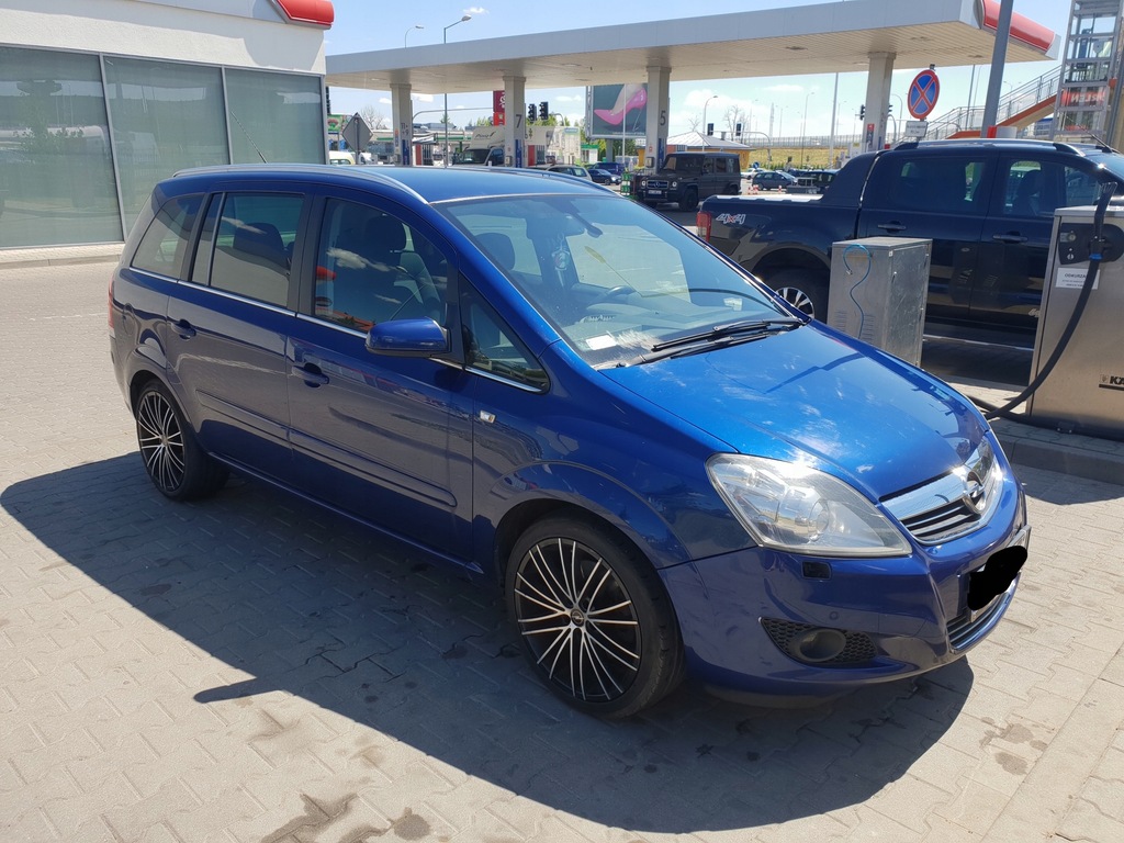 Opel zafira b 2008