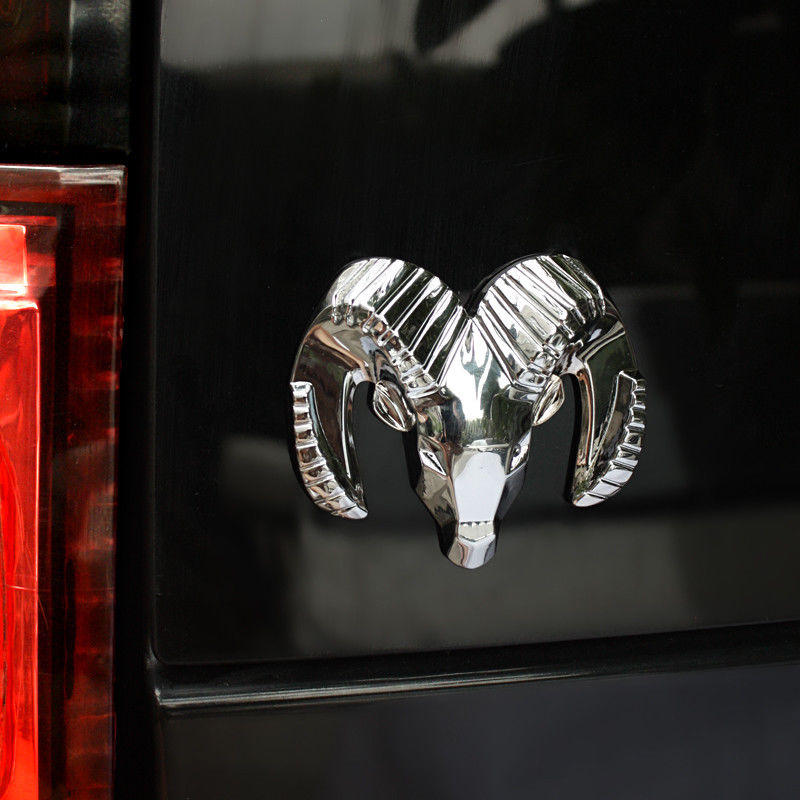 Dodge Metalowy Emblemat Głowa Kozła RAM
