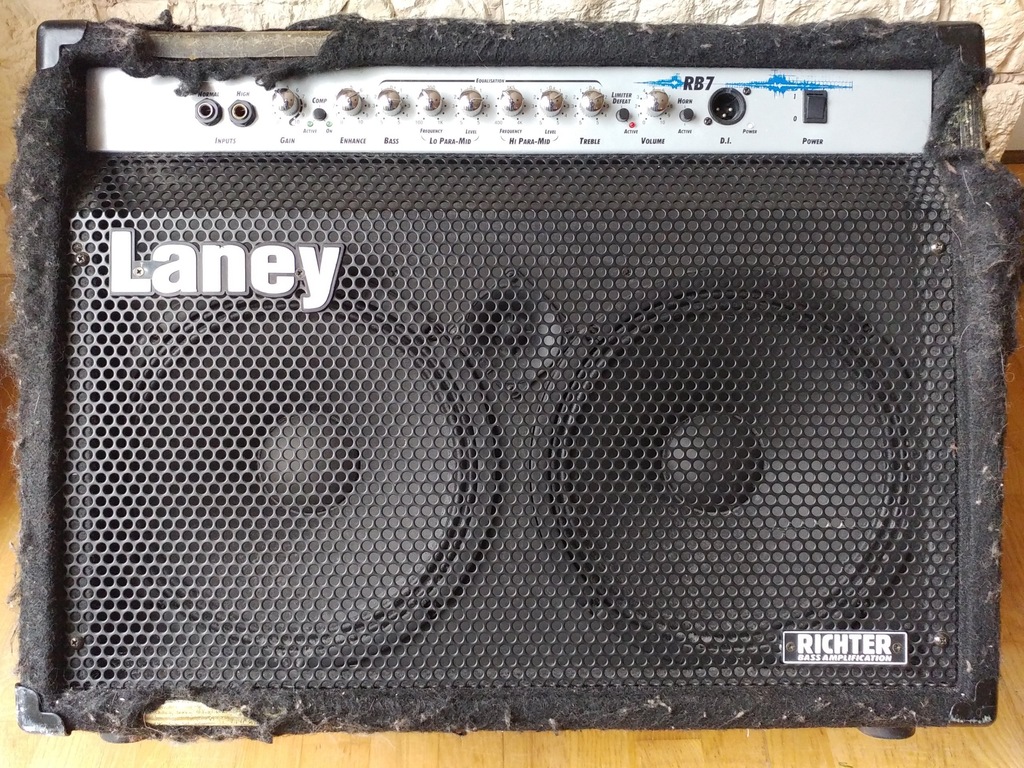 Basowe combo Laney RB7 - piec basowy