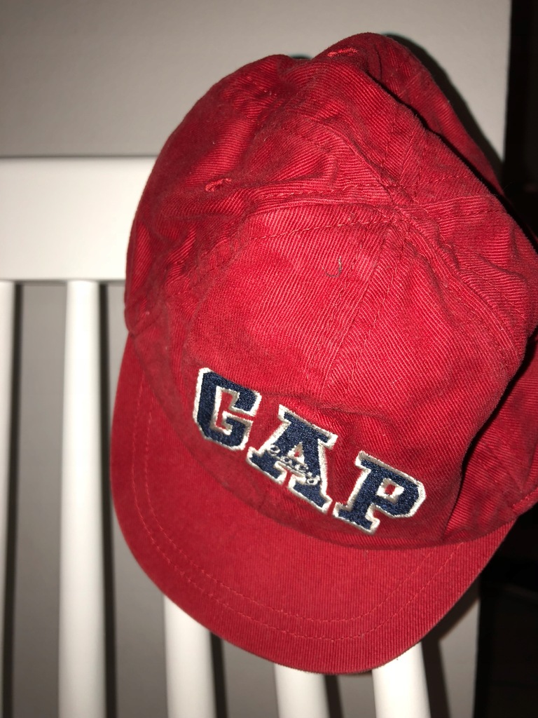 czapka z daszkiem GAP 3-6