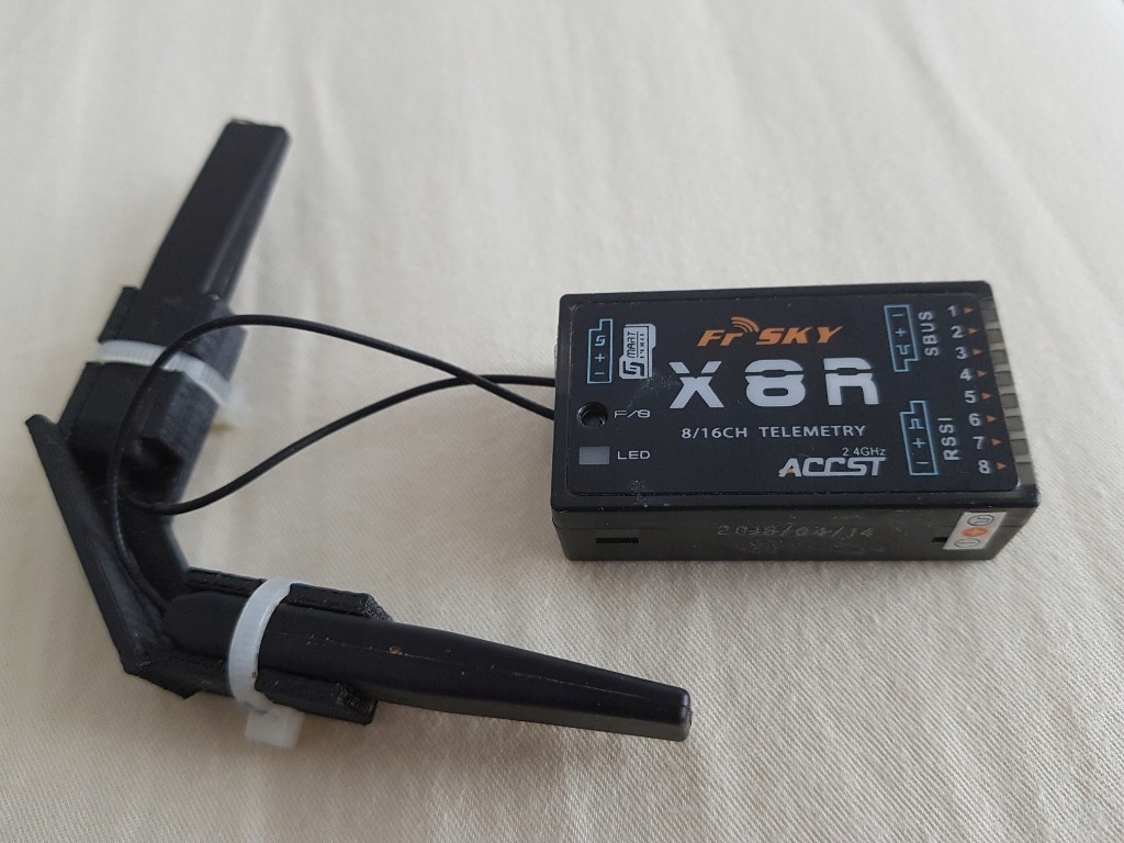 Odbiornik FrSky X8R 8/16CH 2.4GHz Sbus Okazja
