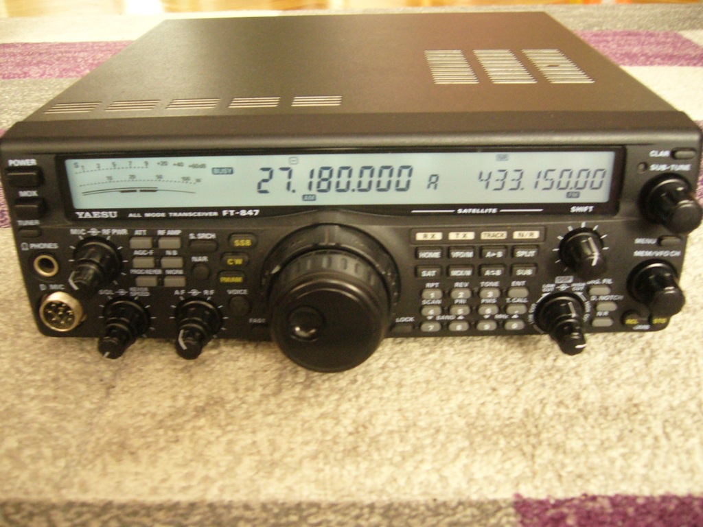YAESU FT 847 KF UKF UHF