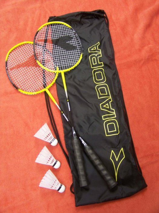 diadora badminton set