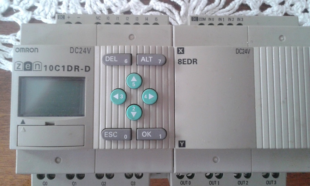 OMRON STEROWNIK ZEN-10C1DR-D+MODUŁ WEJŚĆ ZEN-8ED!