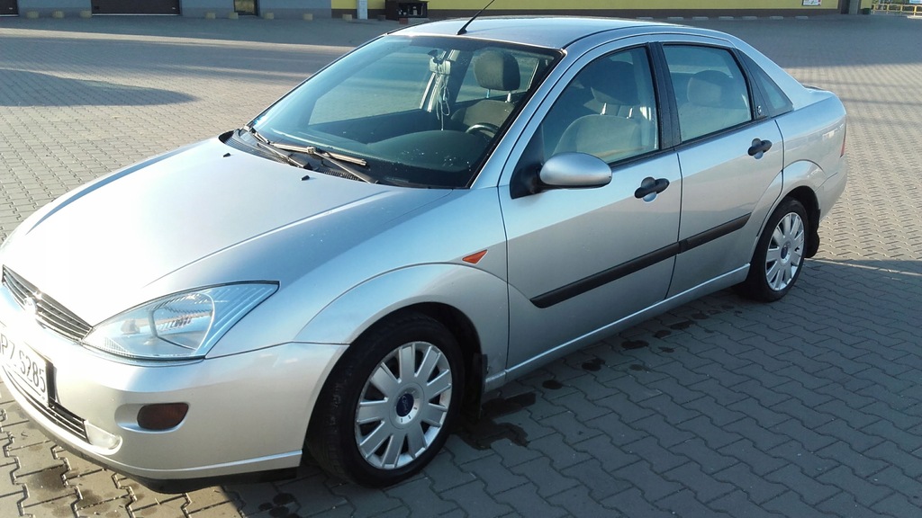 ford focus 1.6 benzyna automat 2000