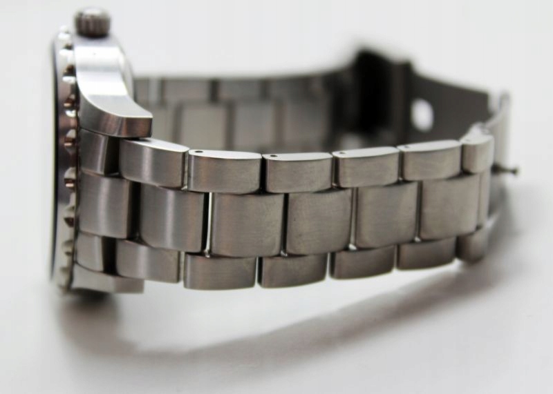dw2a fossil price