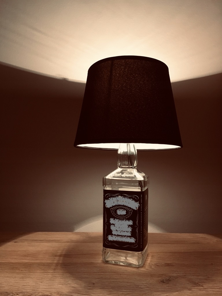 Ręcznie wykonana Lampka nocna z butelki po Whisky