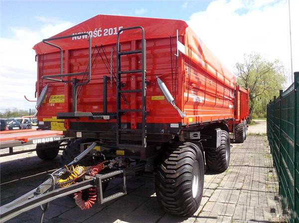 Przyczepa rolnicza dwuosiowa URSUS Warfama D-612