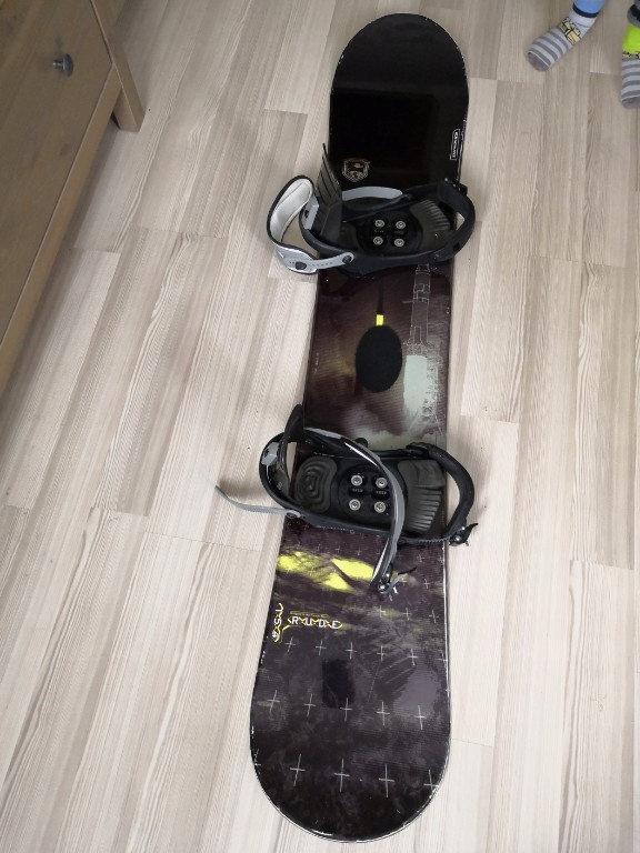 salomon rude snowboard