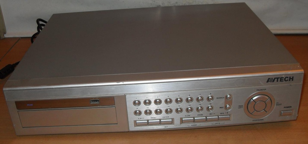 REJESTRATOR DVR AVTECH AVD717Z(EU)-B 16 KANAŁÓW