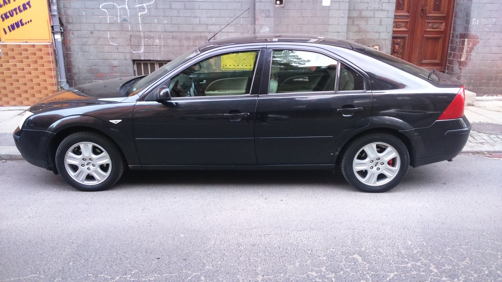 Ford Mondeo 1.8 B 