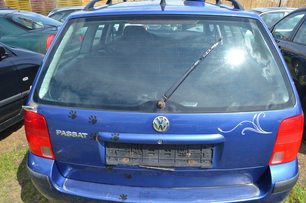 VW PASSAT KOMBI B5 KLAPA TYLNA LR5V