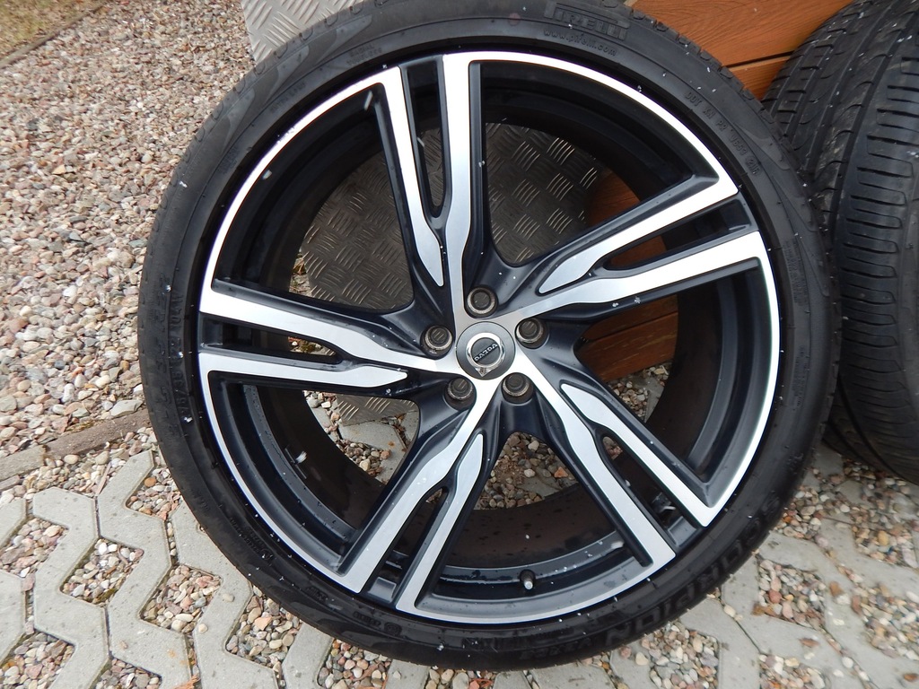 Volvo xc90 r22