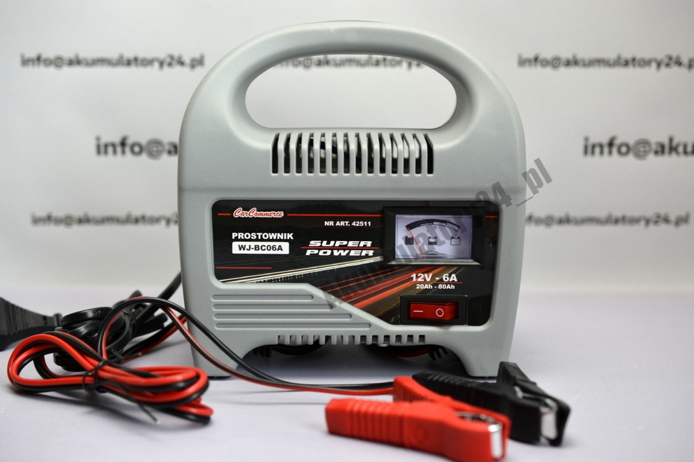 Prostownik CarCommerce WJ-BC06A 12V 6A