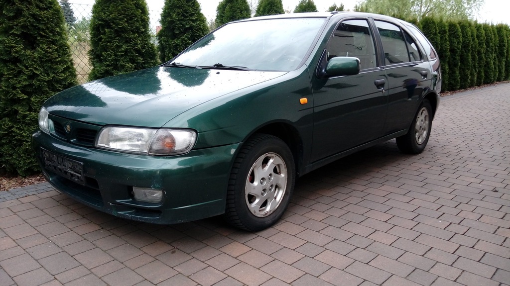 Nissan Almera N15