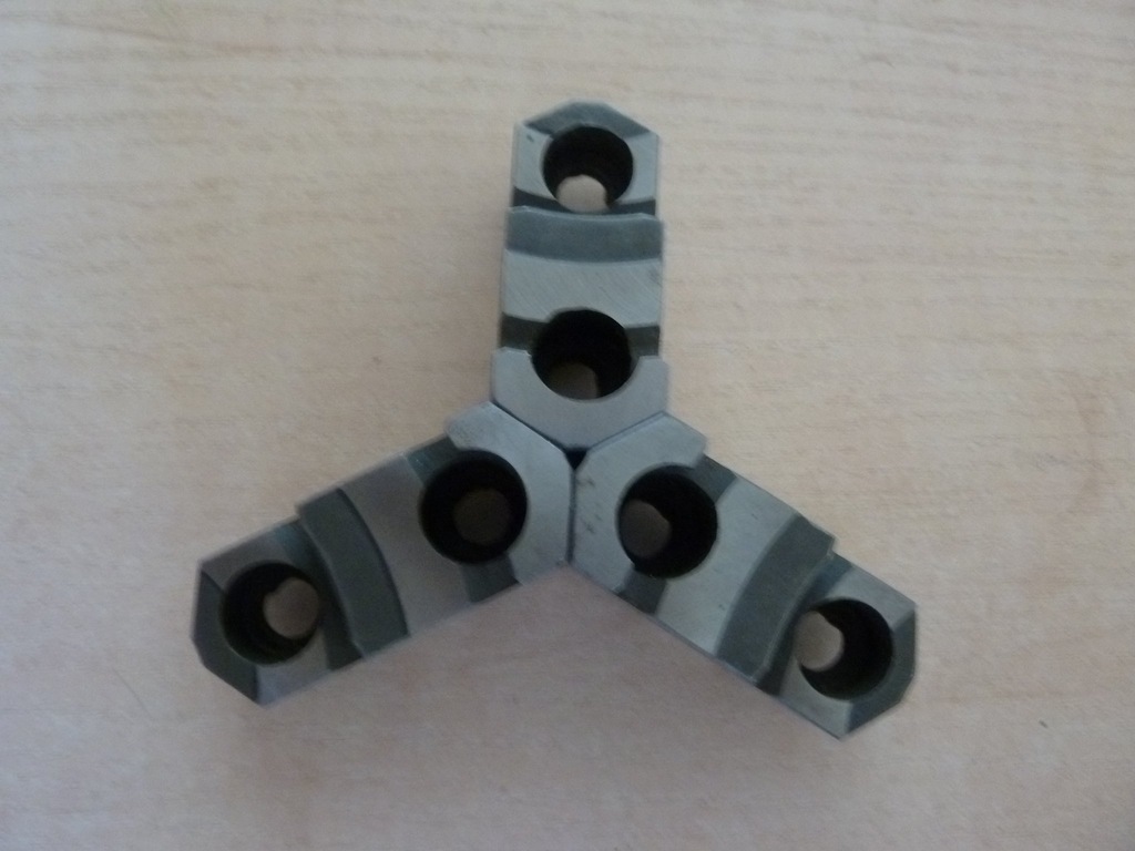 Uchwyt tokarski 125 szczęki nowe nr2888