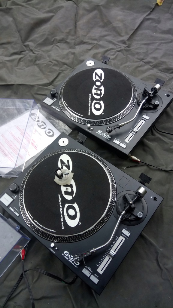Gramofon x2 ZOMO DP 4000 Black