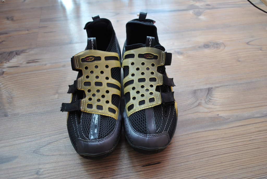 Buty rowerowe MTB NORTHWAVE FREEACTION roz40