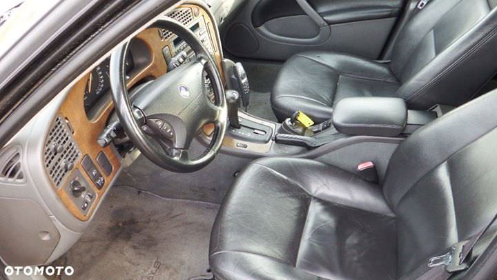 Fotele skórzane wnętrze Saab 9-5 Kombi Lift