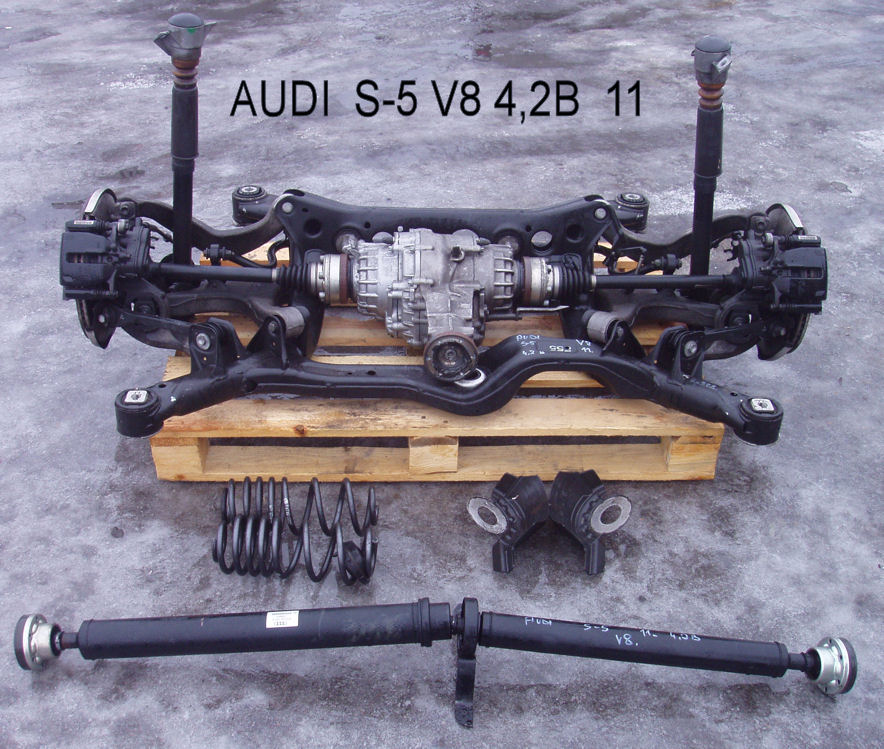 AUDI S5 V8 4.2B wał napędowy pędny 012 lift