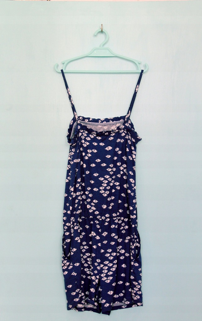 Sukienka dla dziewczynki Benetton 13l / 164cm
