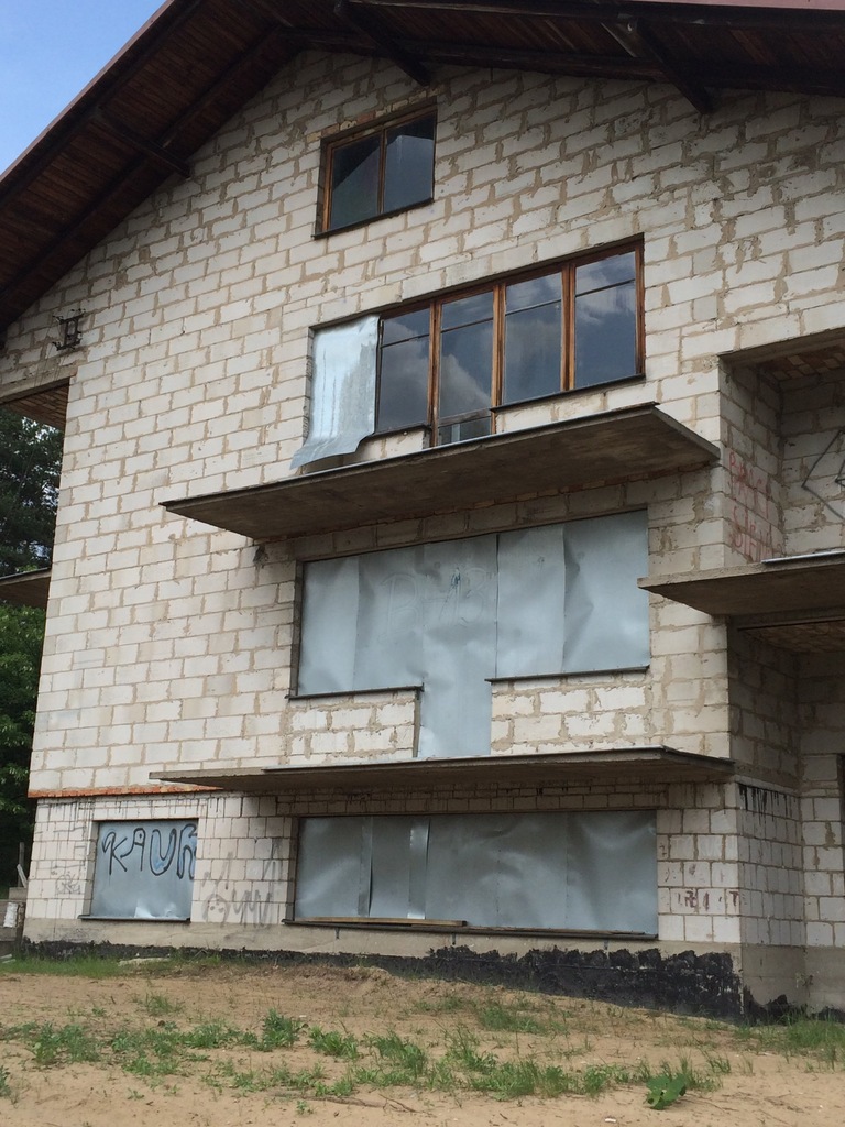 DOM W AUGUSTOWIE , UL.KONARSKIEGO , TEL.608053163